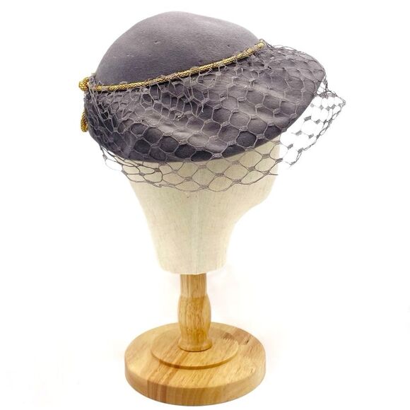 Vintage 1940s New York Creation Mushroom Veil Hat Gray Felted Wool Gold Trim - Picture 5 of 16